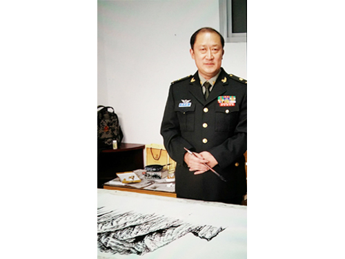戴吉阳的工作照