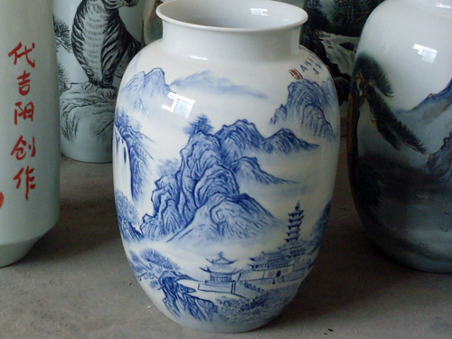 戴吉阳的瓷器作品