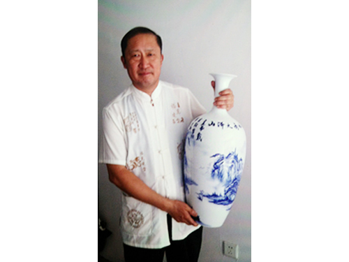 戴吉阳的瓷器作品
