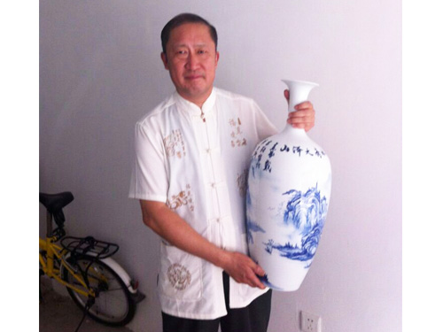 戴吉阳的瓷器作品