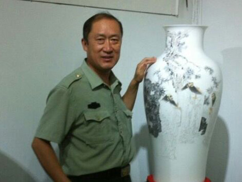 戴吉阳的瓷器作品