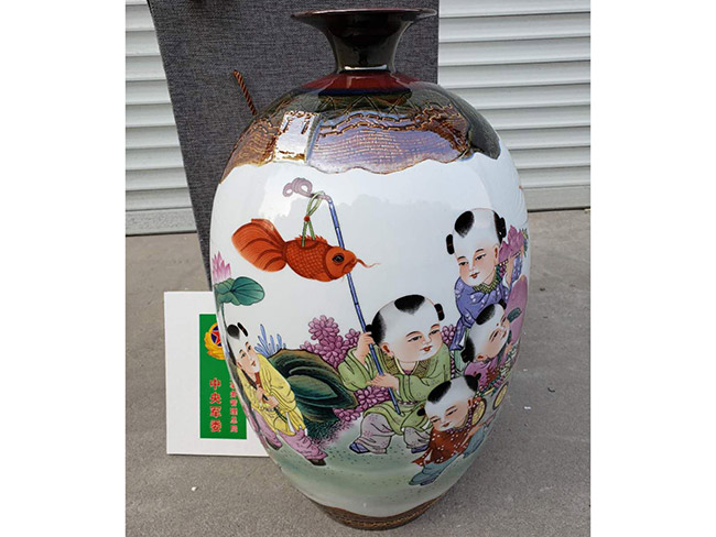 	戴吉阳的瓷器作品