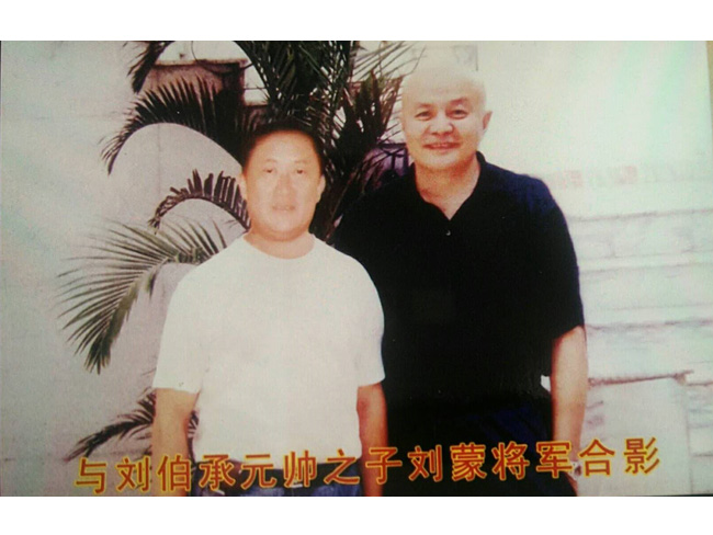 戴吉阳的朋友的照片