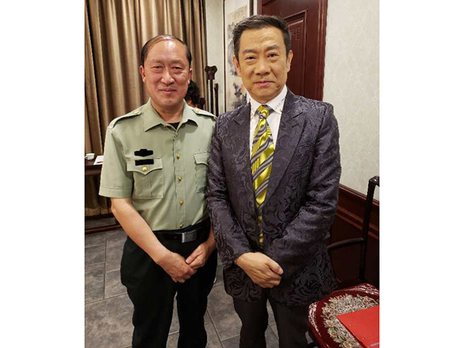 戴吉阳和朋友