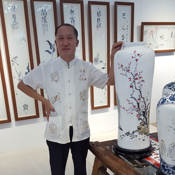 戴吉阳生活近照
