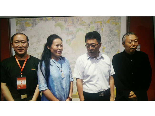 戴吉阳与临沂市委书记王玉君在一起