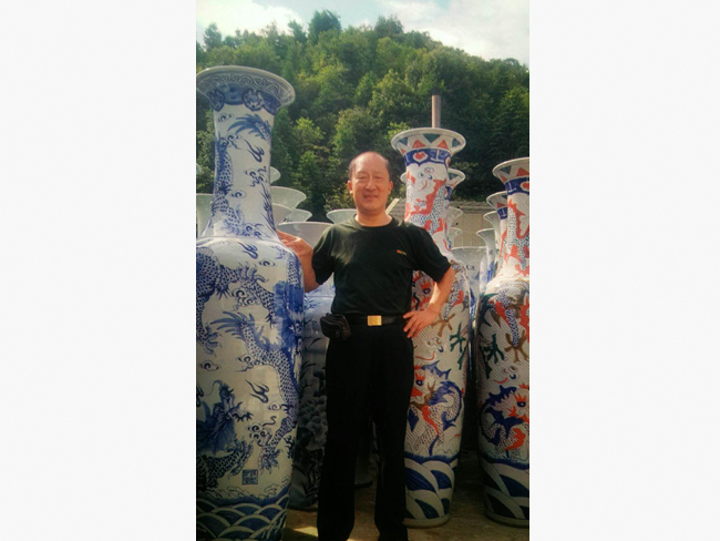 戴吉阳大型陶瓷作品