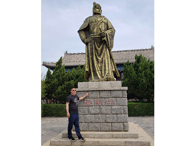 戴吉阳生活近照