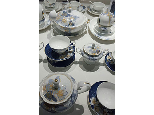 戴吉阳的青花作品