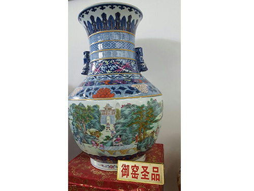 戴吉阳的青花作品