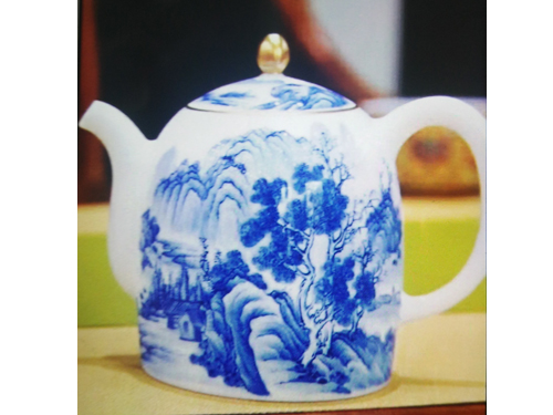 戴吉阳青花茶具作品