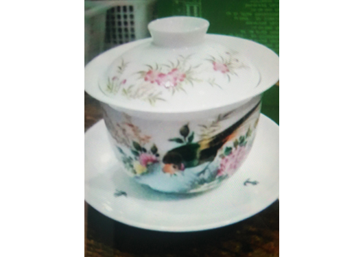 中华国礼特供国家元首级别礼品、仿古皇宫御窑作品