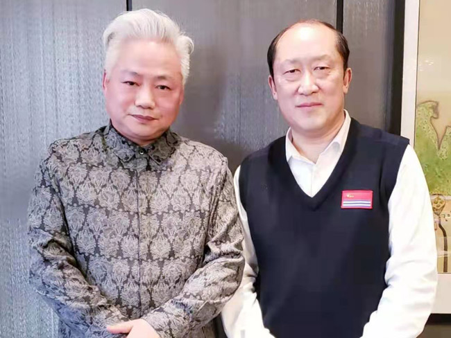 戴吉阳和中国音乐大师方锦龙在一起！