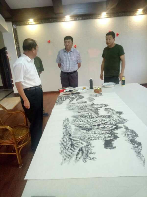 戴吉阳创作照