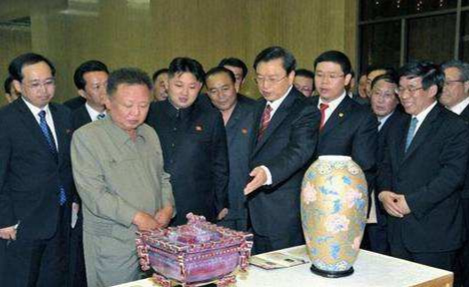 戴吉阳与中华国礼