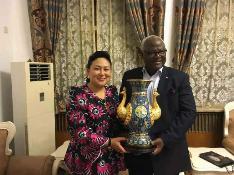 戴吉阳与中华国礼